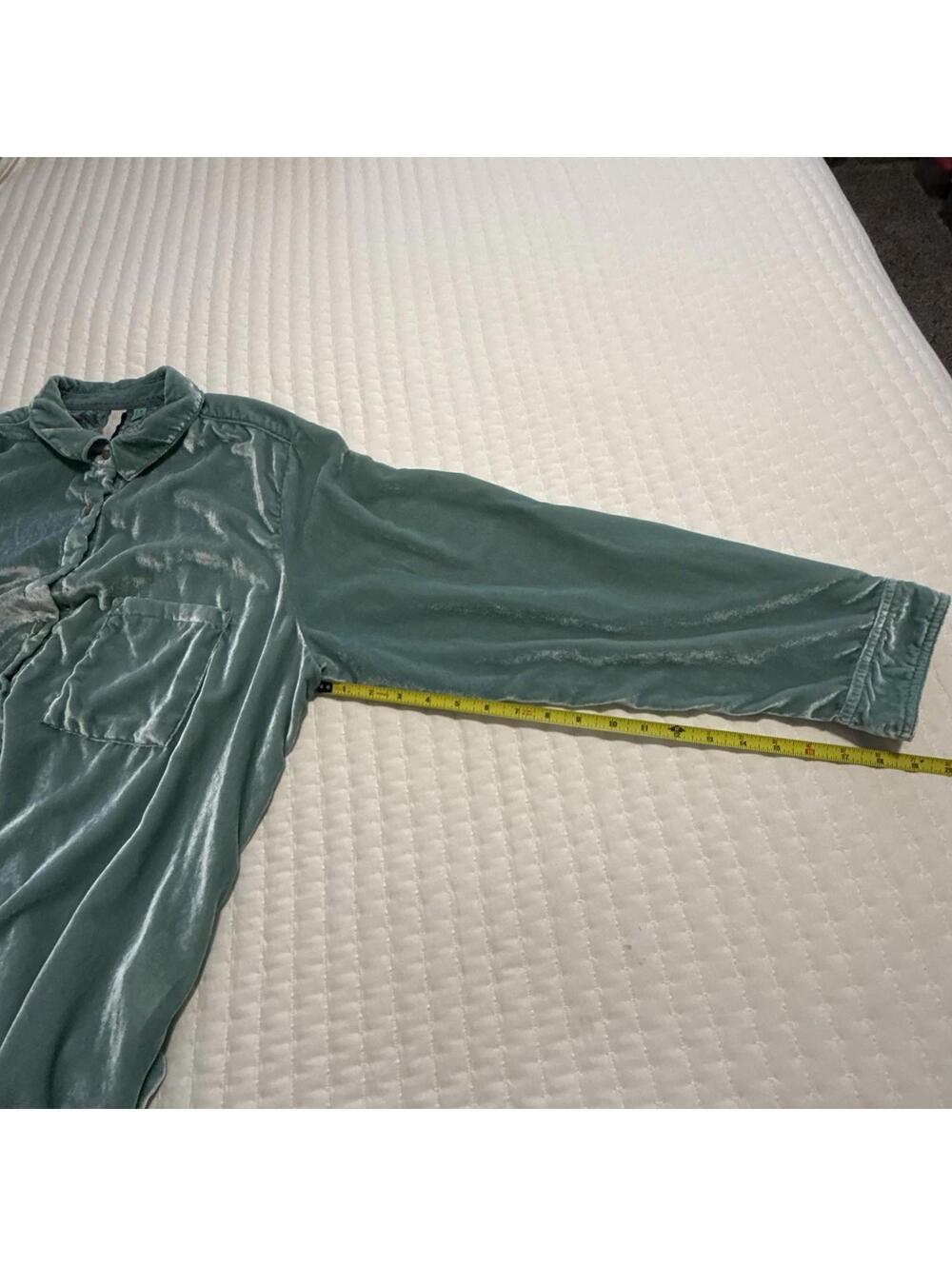 Anthropologie Pilcro Mara Relaxed Velvet Button Down Shirt Top Teal Blue Sz 20W - Picture 3 of 15